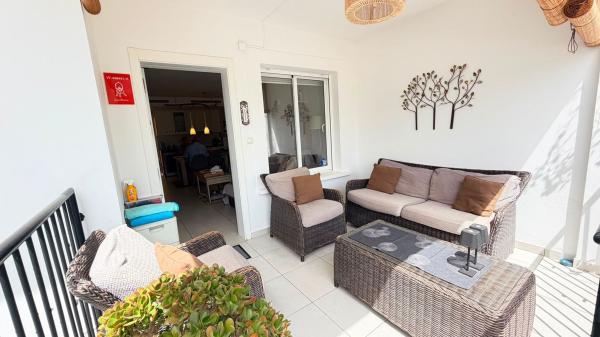 Venta de piso en Piso en Calle Manuel Romera, Parque Acuático - Sector 25, Torrevieja, Torrevieja
thumbnail 2