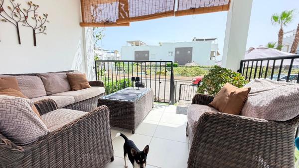 Venta de piso en Piso en Calle Manuel Romera, Parque Acuático - Sector 25, Torrevieja, Torrevieja
 photo 4