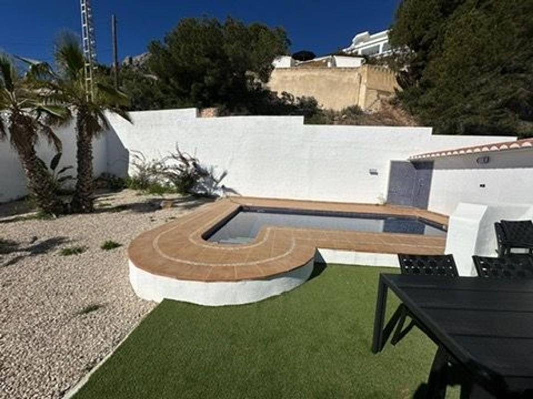 Properties for sale and rent in Spain photo 3