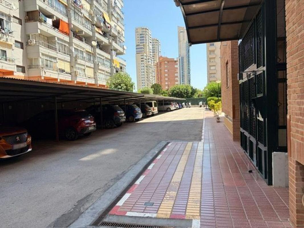 Sale of apartment in Piso en Avenida de Andalucía, Pueblo Levante, Benidorm, Benidorm
photo 3