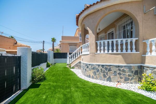 Casa o chalet independiente en Calle Cervantes, 39, Centro de la Ciudad Quesada, Rojales photo 4