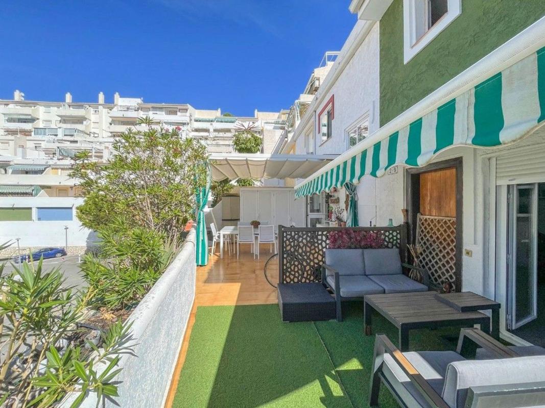 Venta de piso en Piso en Playa de Poniente, Benidorm, Benidorm
photo 1
