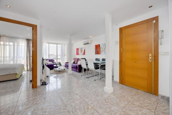 Venta de piso en Piso en Avenida de las Habaneras, 121, Playa de los Locos, Torrevieja, Torrevieja
thumbnail 2