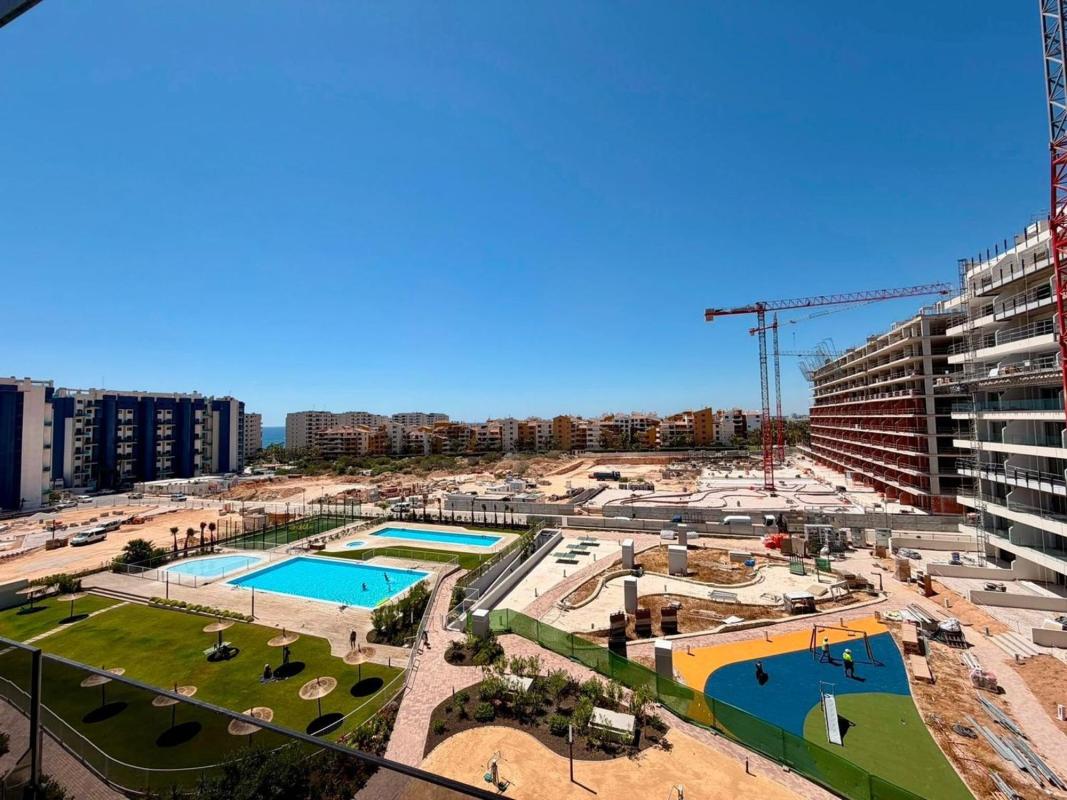 Venta de piso en Piso en Urbanización Punta Prima, Punta Prima, Torrevieja, Torrevieja
photo 5