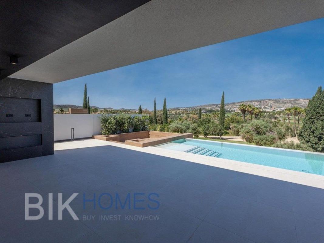 Properties for sale and rent in Spain photo 1