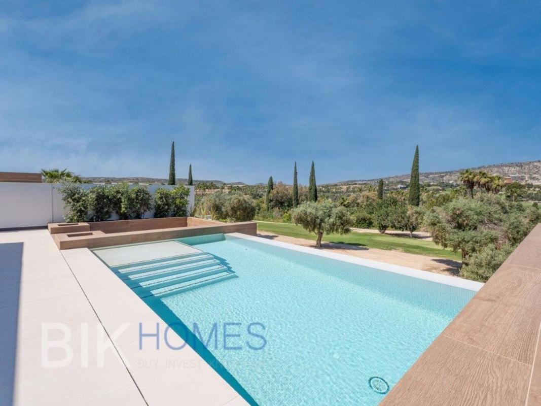 Properties for sale and rent in Spain photo 4