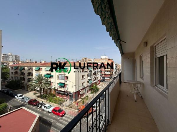 Продажа квартиры на Piso en Plà del Bon Repòs-La Goteta, Alicante / Alacant, Аликанте / Алакант
photo 1