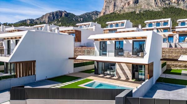 Casa o chalet independiente en Balcon de Ponoig, 40, Casco urbano, Polop thumbnail 1