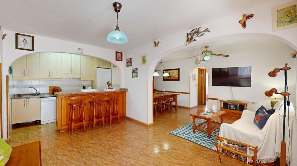 Casa o chalet independiente en Urbanización los Altos, Los Balcones - Los Altos del Edén, Torrevieja thumbnail 1