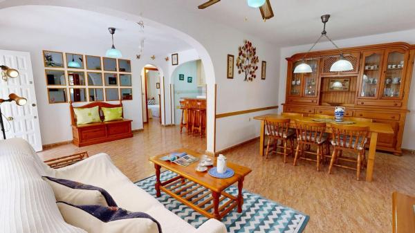Casa o chalet independiente en Urbanización los Altos, Los Balcones - Los Altos del Edén, Torrevieja thumbnail 2