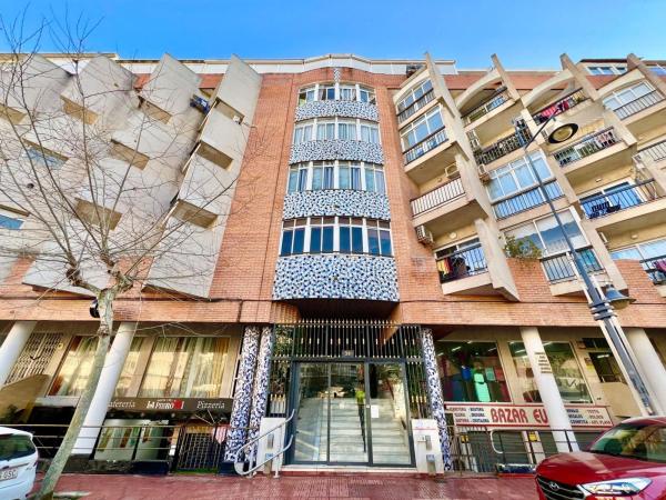 Квартира на продажу в Estudio en Avenida de las Habaneras, Avenida Habaneras - Curva de Palangre, Torrevieja, Торревьеха thumbnail 1