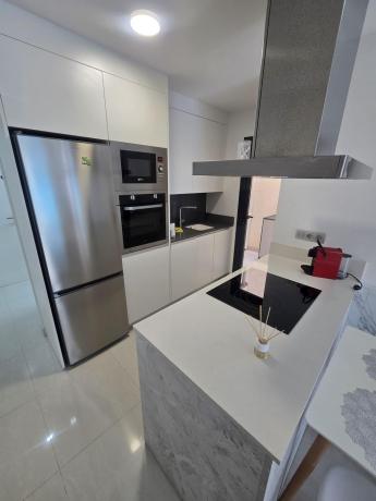 Venta de piso en Piso en Calle Maestro Francisco Casanovas, Antonio Machado, Torrevieja, Torrevieja
 photo 4