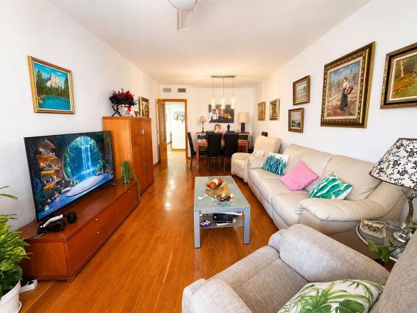 Продажа квартиры на Piso en Calle Maestro Caballero, Campoamor, Alicante / Alacant, Аликанте / Алакант
photo 1