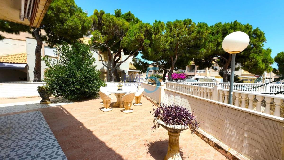 Venta de piso en Piso en Los Balcones - Los Altos del Edén, Torrevieja, Torrevieja
photo 1