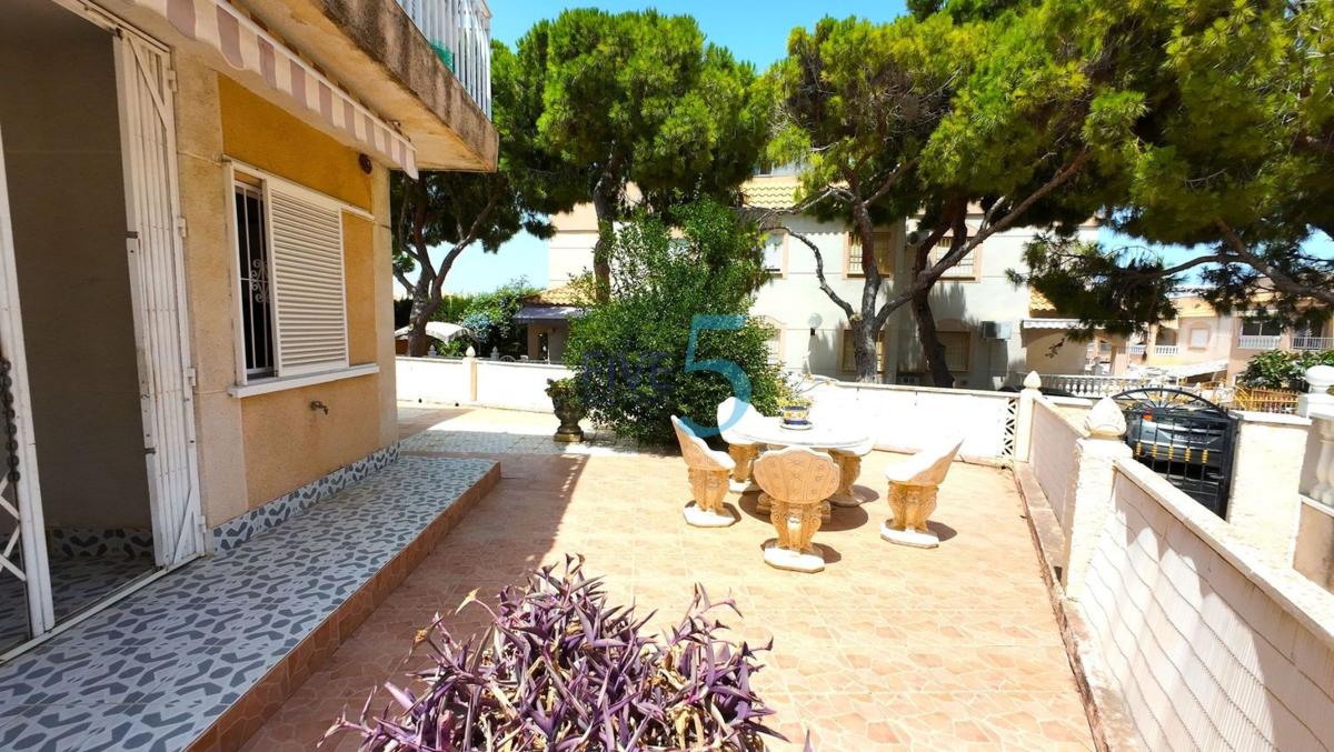 Venta de piso en Piso en Los Balcones - Los Altos del Edén, Torrevieja, Torrevieja
photo 3