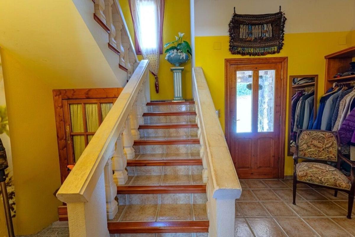 Propiedades en venta y alquiler en España photo 5