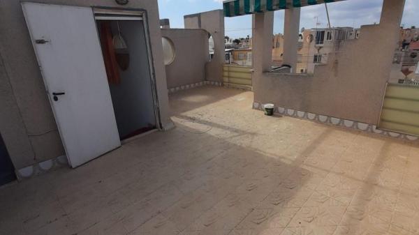 Chalet adosado en La Siesta - El Salado - Torreta, Torrevieja thumbnail 2