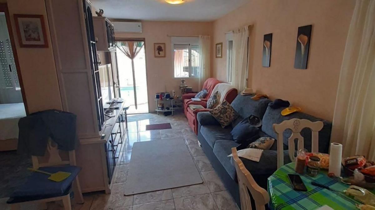 Sprzedaż szeregowego domku w Chalet adosado en La Siesta - El Salado - Torreta, Torrevieja , Torrevieja photo 5