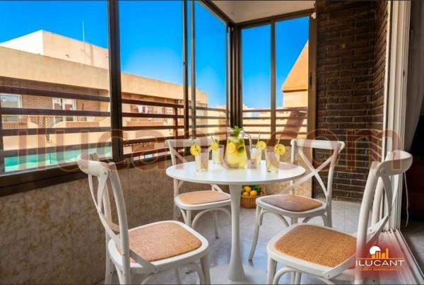 Продажа квартиры на Piso en Campoamor, Alicante / Alacant, Аликанте / Алакант
photo 1