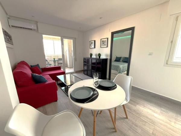 Venta de piso en Piso en Calle Fragata, 43, Avenida Habaneras - Curva de Palangre, Torrevieja, Torrevieja
photo 1