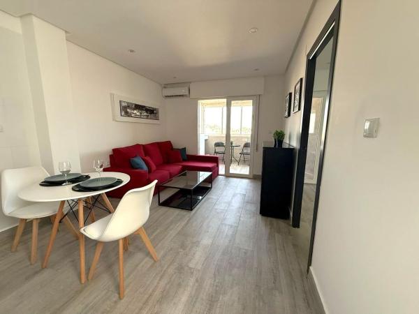 Venta de piso en Piso en Calle Fragata, 43, Avenida Habaneras - Curva de Palangre, Torrevieja, Torrevieja
thumbnail 1