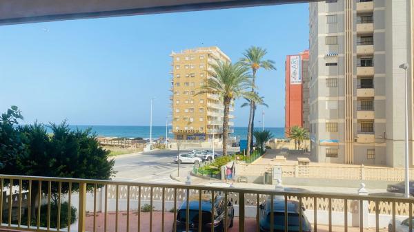 Продажа квартиры на Piso en Islas Baleares, Arenales del Sol, Elche / Elx, Эльче / Эльх
thumbnail 2