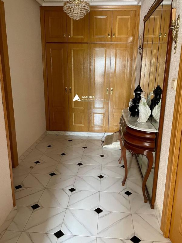 Sprzedaż niezależnego domku jednorodzinnego w  Casa o chalet en Calle Cuartel, Monovar, Monowar photo 2
