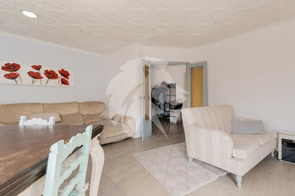 Продажа квартиры на Piso en Calle de Sant Mateu, Plà del Bon Repòs-La Goteta, Alicante / Alacant, Аликанте / Алакант
thumbnail 2