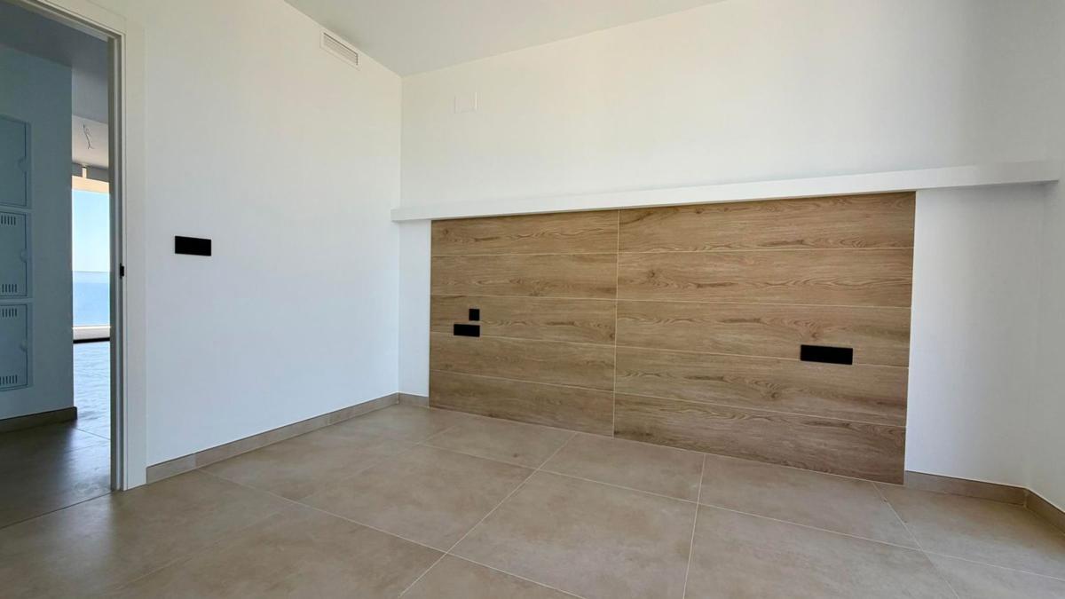 Venta de piso en Piso en Calle Ibiza, Pueblo Levante, Benidorm, Benidorm
 photo 5