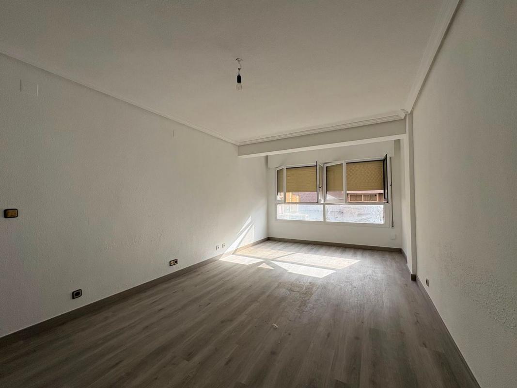 Продажа квартиры на Piso en Calle José Gómez Mompean, Carrús Este, Elche / Elx, Эльче / Эльх
photo 3