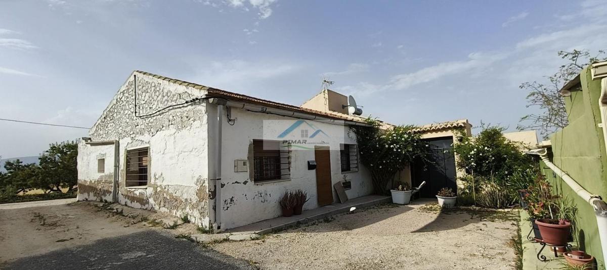Propiedades en venta y alquiler en España photo 2