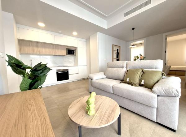 Продажа квартиры на Piso en Calle del Mar, 2, Las Piscinas Naturales, Torrevieja, Торревьеха
photo 1