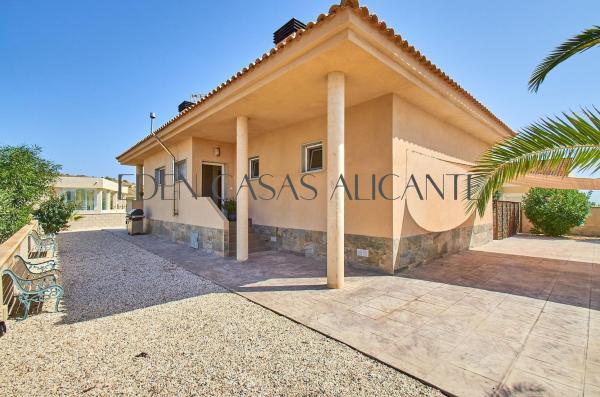 Casa o chalet independiente en Partida Bonalba, Busot photo 1