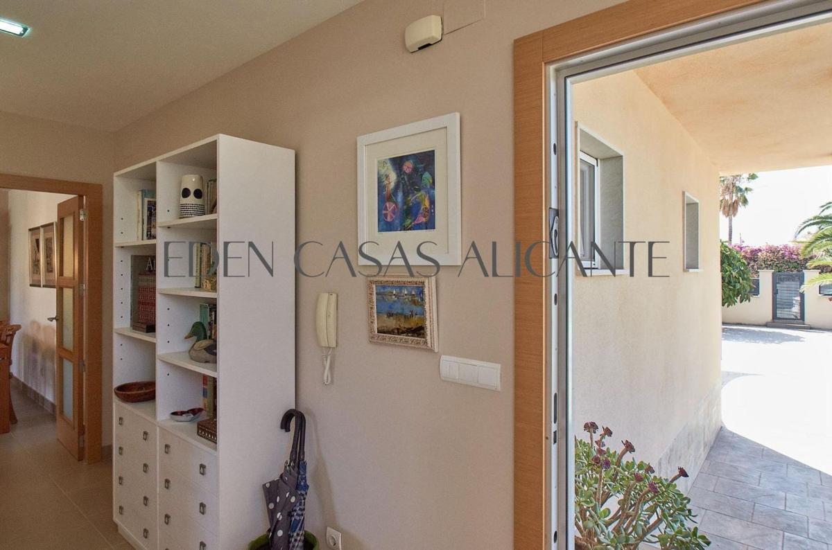 Propiedades en venta y alquiler en España photo 3