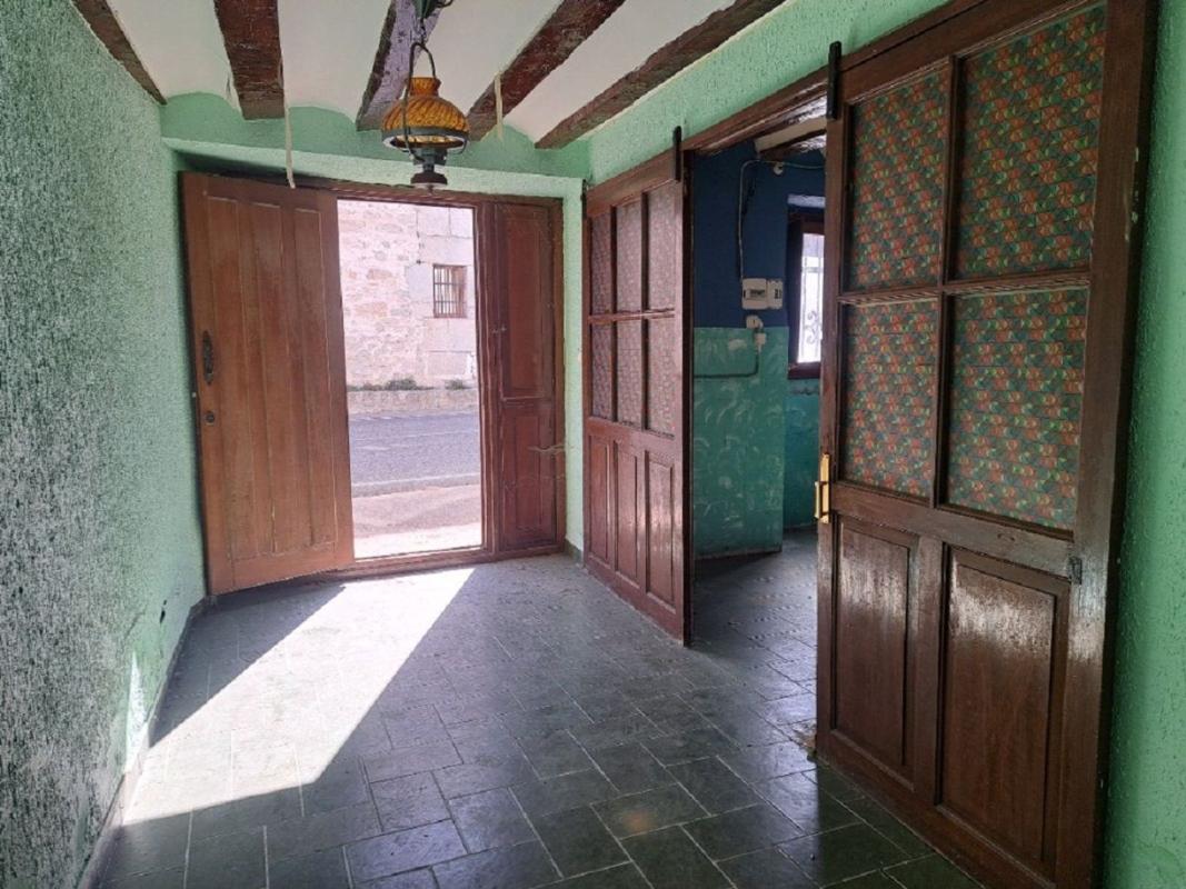 Sprzedaż niezależnego domku jednorodzinnego w Casa o chalet en Calle Del Campo, 2 -4, Valdegovia, Valdegovia photo 4