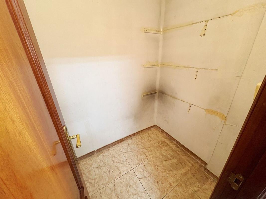 Продажа квартиры на Piso en Calle Simon de Anda, 8, Coronación, Vitoria-Gasteiz, Витория-Гастейс
photo 2