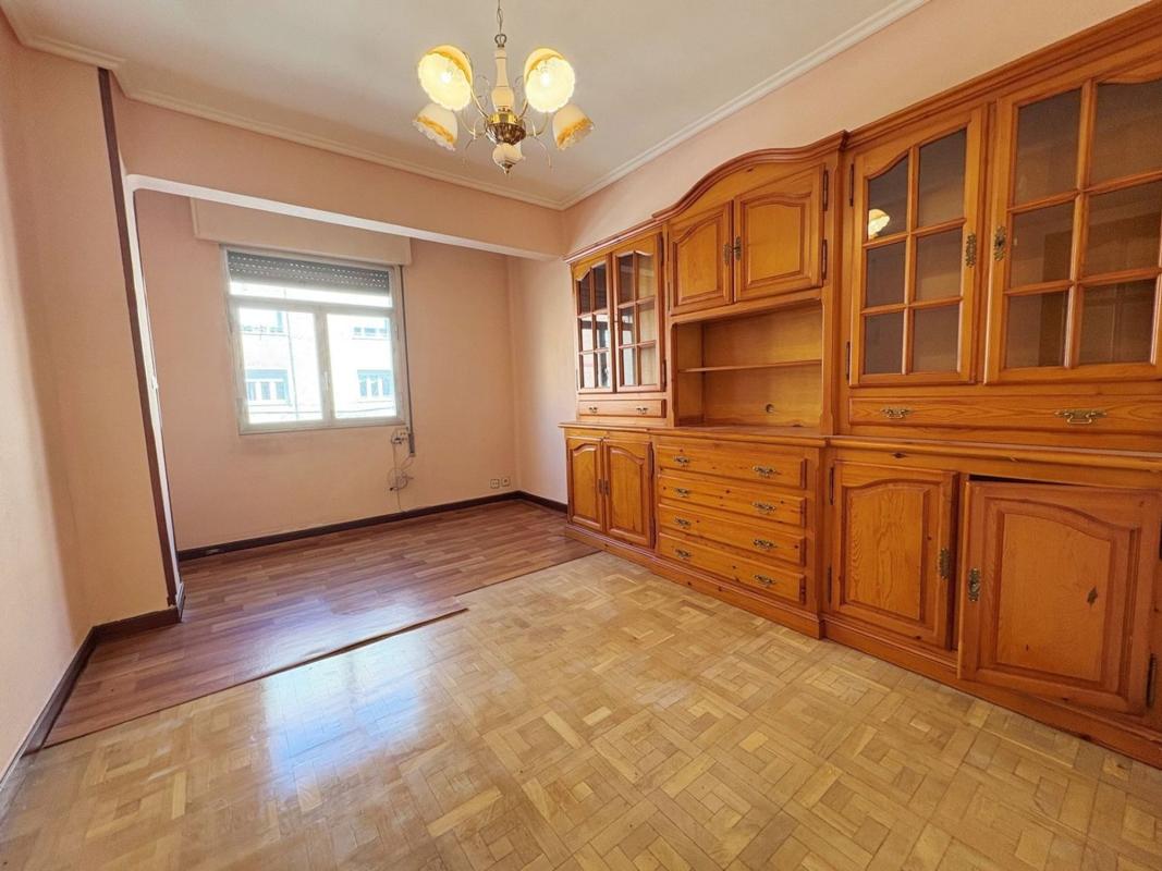 Продажа квартиры на Piso en Calle Simon de Anda, 8, Coronación, Vitoria-Gasteiz, Витория-Гастейс
photo 4