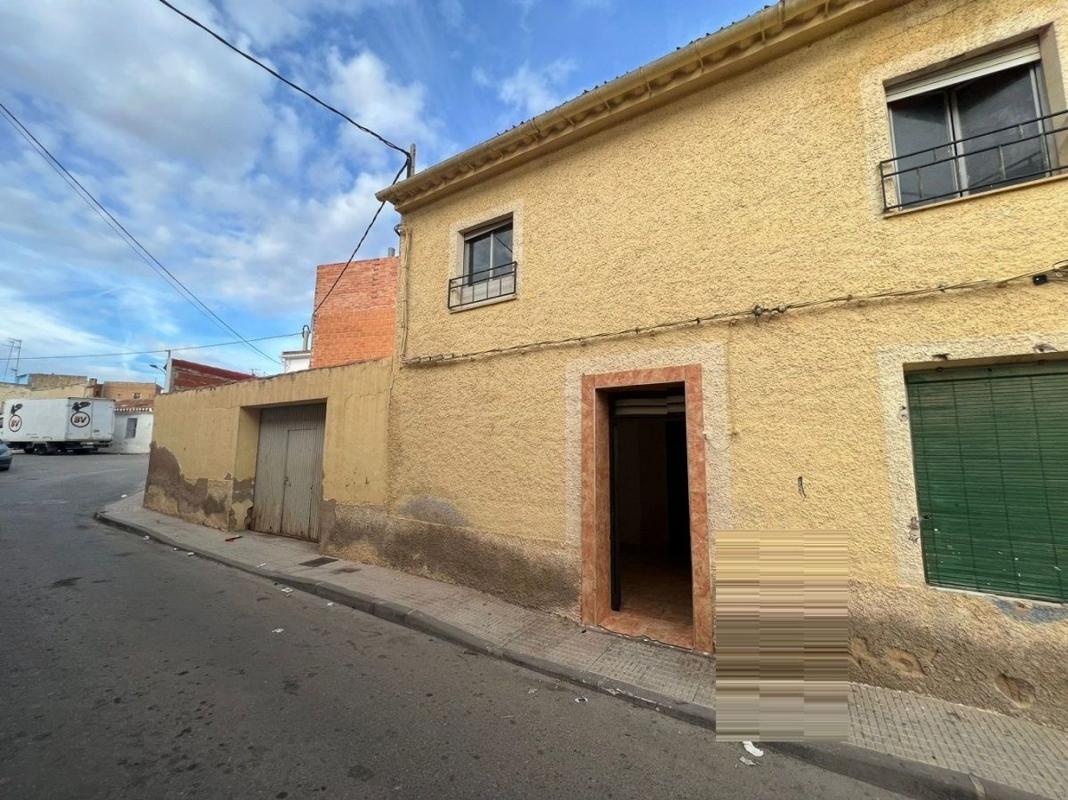 Sprzedaż niezależnego domku jednorodzinnego w Casa o chalet en Calle Jesús de Medinaceli, 46, Hellín, Hellín photo 1