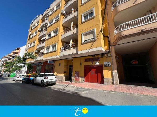 Продажа квартиры на Piso en Calle del Huerto, Puerto Deportivo, Torrevieja, Торревьеха
thumbnail 1