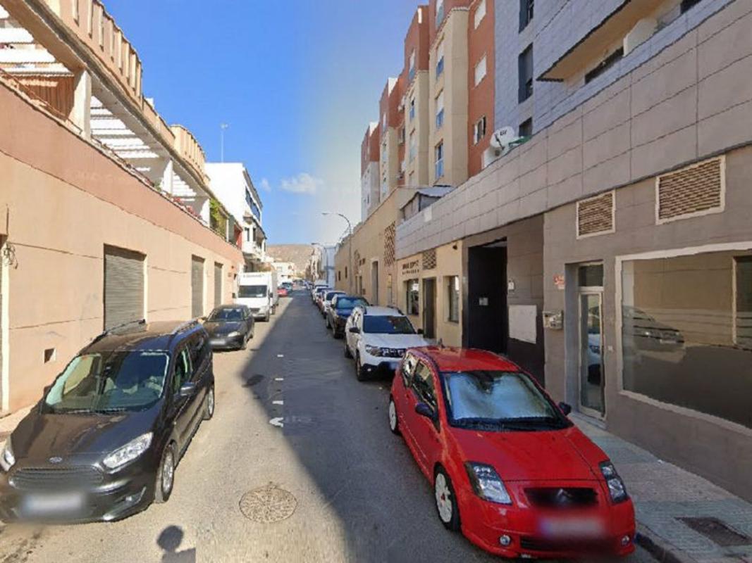 Продажа квартиры на Piso en Calle Azabache, 18 -32, La Gangosa, Vícar, Викар
photo 1