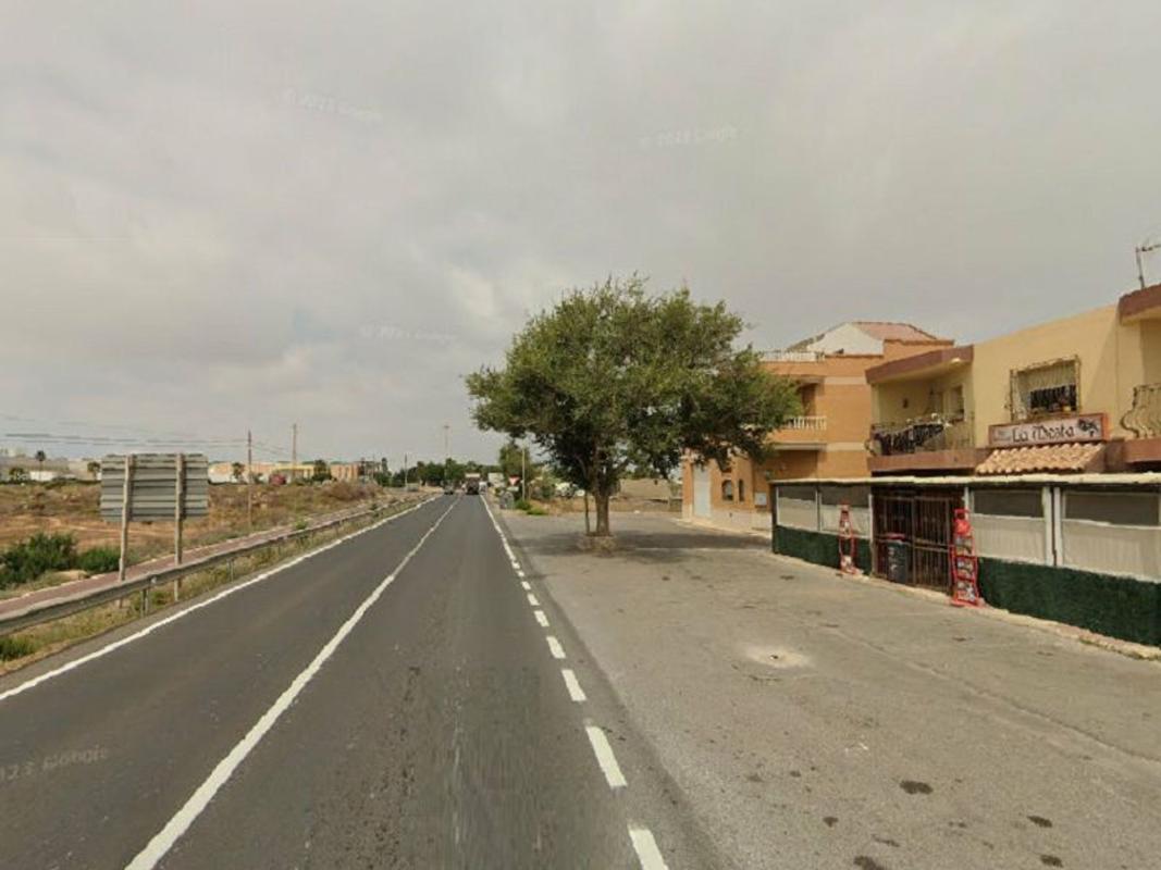 Продажа квартиры на Piso en Calle Almería, La Mojonera, Ла Мохонера
photo 1
