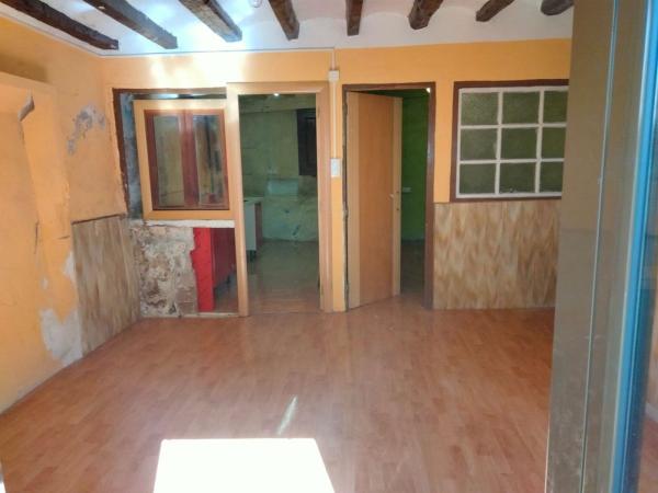 Частный шале на продаже в  Casa o chalet en Calle del Regatell s/n, La Pobla de Lillet, Ла Побла де Лиет photo 4