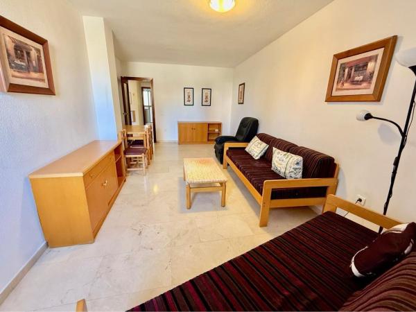 Sale of flat in Piso en Avenida L'Aigüera, Centro Urbano, Benidorm, Benidorm
thumbnail 1
