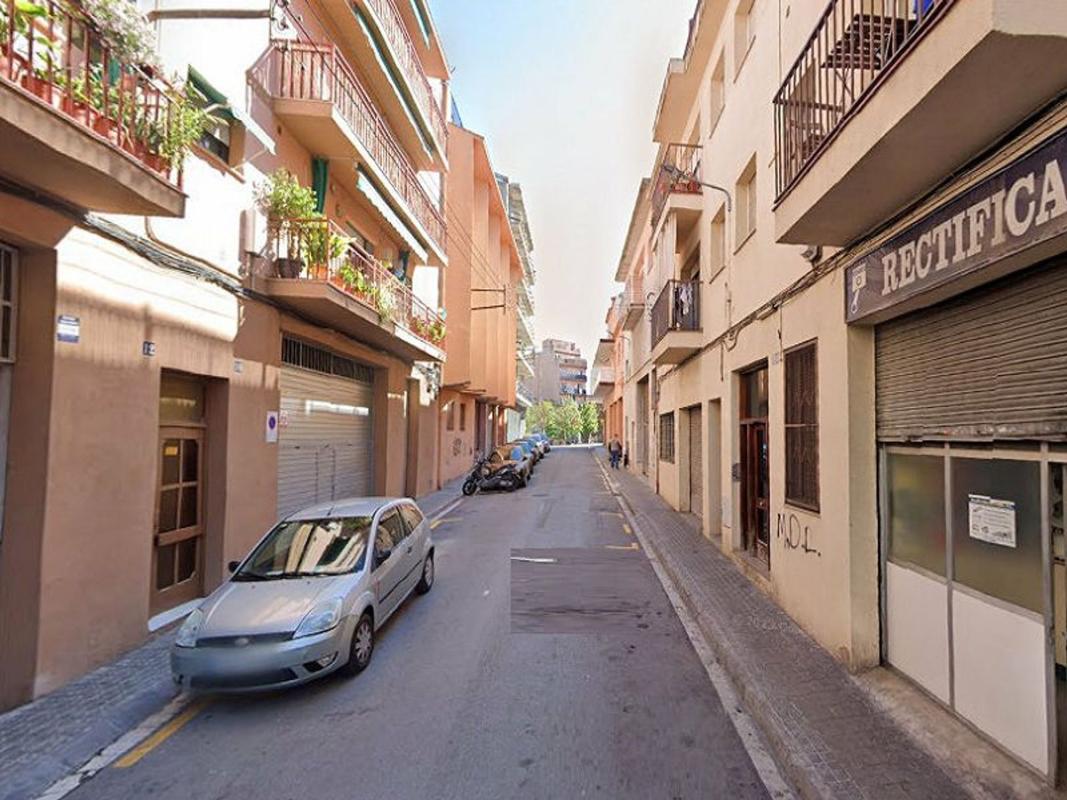 Продажа квартиры на Piso en Calle d'Avinyó s/n, Cerdanyola sur, Mataró, Матаро
photo 1