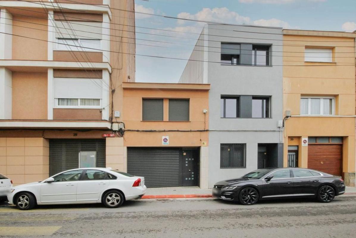 Venta de chalet independiente en Casa o chalet en Calle de Pau Claris, 31, Gràcia, Sabadell, Sabadell
photo 1