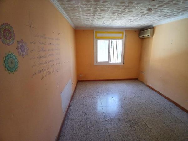 Частный шале на продаже в Casa o chalet en Travesía d'Aragó, 37, Sant Vicenç Dels Horts, Сант Висенс Дельс Орц thumbnail 1