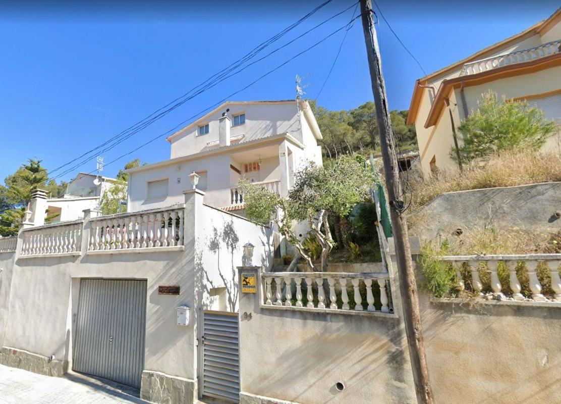 Продажа квартиры на Piso en Ronda Gaudi, 96, Canyelles, Канъельес
photo 5