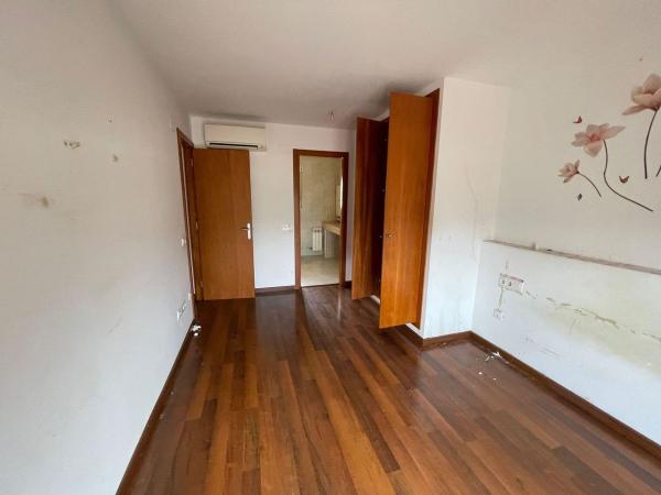 Продажа квартиры на Piso en Plaza Gala Placídia, 34, Mas Alba-Can Lloses, Sant Pere de Ribes, Сант-Пере-де-Рибес
thumbnail 2