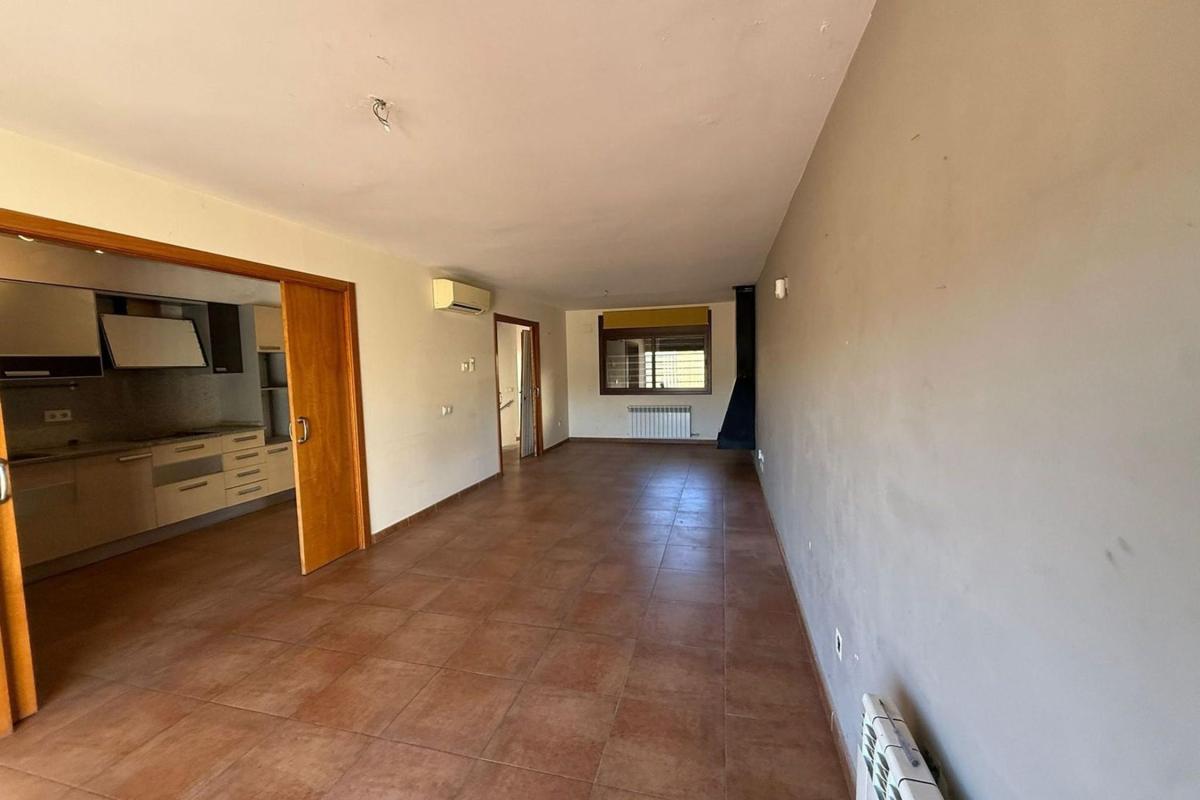 Продажа квартиры на Piso en Plaza Gala Placídia, 46, Mas Alba-Can Lloses, Sant Pere de Ribes, Сант-Пере-де-Рибес
photo 5