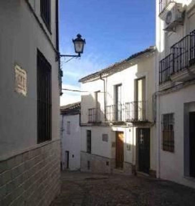 Sprzedaż mieszkania w Piso en Calle Beato Diego de Cádiz, 16, Centro, Ubrique, Ubrique
photo 2